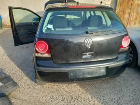 Rozpredam VW Polo 1.2 htp 2006 - 4