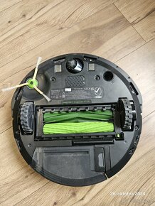 Roomba i7 - 4