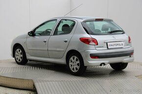 PEUGEOT 206+ 1,4 HDi 50 kW - 4