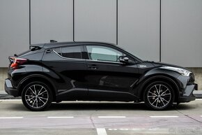 Toyota C-HR 72 kW, automat, 2017, hybrid - 4