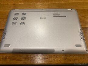 Asus VivoBook - 4