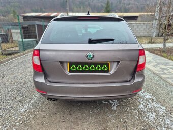 Predám náhradné diely na ŠKODA SUPERB 2 II combi - 4