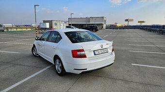 Škoda OCTAVIA, AA Sedan 1.6 TDI, M1 osobný automobil - 4