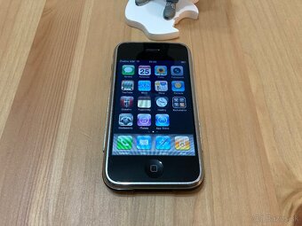 Apple iPhone 2G 8GB iOS 3.1.2 1st gen - 4