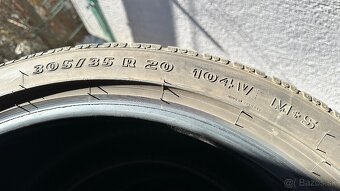 305/35 R20 - 4