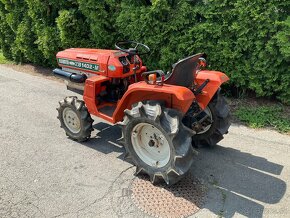 Japonský malotraktor Kubota ZB1402-M , 14Hp, 4x4 - 4