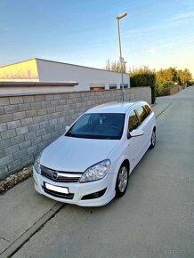 Predám Opel Astra 1.7cdti 92kw OPC - 4