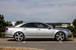 Audi S8 - 4