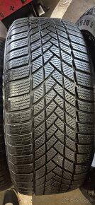 Predám 4ks.zimné pneumatiky matador 235/55R18 104H. - 4