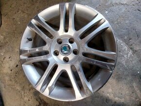 5x112 r18, Škoda Themisto - 4