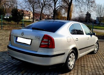 ŠKODA OCTAVIA 2.0 TDI 103KW ELEGANCE - 4