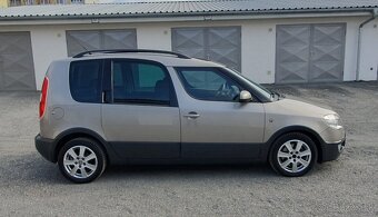 SKODA ROOMSTER SCOUT 1.9 TDI PANORAMA - 4