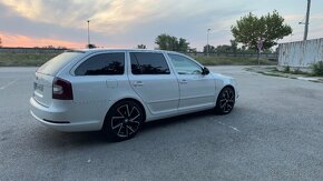 Škoda Octavia Combi 2,0 TDI  RS 125 kW DPF,NAVI,F1 - 4