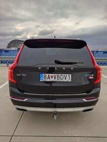 Volvo XC90 - 4