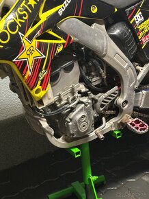 Suzuki rmz250 - 4