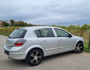 Opel Astra 1.4 16V 66KW/90PS R.V.01/2009 - 4