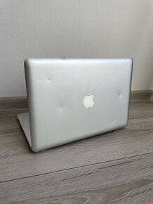 MacBook Pro 13” (Early 2011) - 4