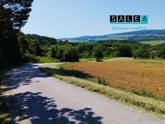 Šikovný pozemok v obci Jablonka o výmere 773 m2 - 4