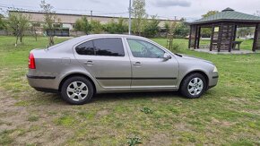 Škoda Octavia 1,6 Mpi rok 2009 , SK auto - 4