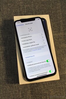 iPhone X 64GB (plne funkčný) - 4