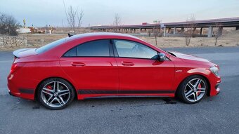 CLA Kupé 45 AMG 4matic 265kW Benzín - 4