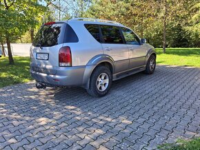 Ssangyong rexton 2007 4x4redukcia ťaž. 3.5 - 4