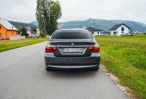 BMW E90 320d - 4