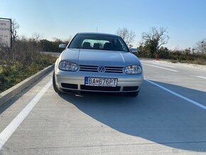 Volkswagen Golf GTI 1.8 turbo - 4