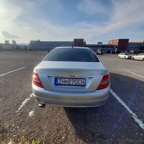 Mercedes Benz C200 KOM 2007 - 4