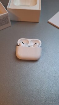 Apple Airpods 2 Pro - 4