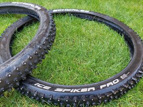 SCHWALBE ICE SPIKER PRO 2 - 4