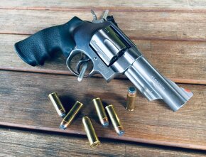 Revolver Smith&Wesson .44 Magnum - 4