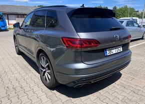 Volkswagen Touareg 3.0TDI 210KW,R-LINE,BLACK PAKE nafta - 4