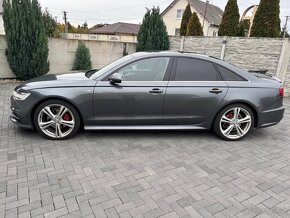 Audi A6 - 4