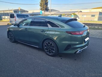 Kia ProCeed - 4