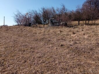 NA PREDAJ-POZEMOK SNOV, CHVOJNICA - KOPANICE. 2000 M2 SÚKR - 4