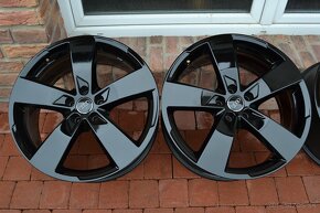 5x112 R20 Hlinikove disky original Audi A6 c8 - 4