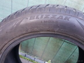 Predám 4x zimné pneumatiky Bridgestone Blizzak LM005  205/55 - 4