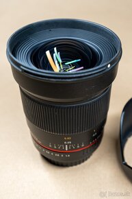 Samyang 24mm f/1.4 ED AS IF UMC pre Canon EF - 4