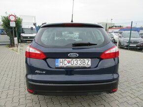 Ford Focus Kombi 1.6 - 4