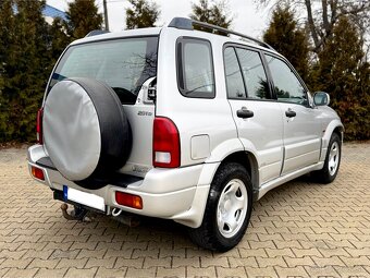 Suzuki Grand Vitara 2.0D - 4