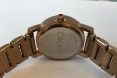 Predám dámske originálne značkové kvalitné hodinky DKNY 8121 - 4