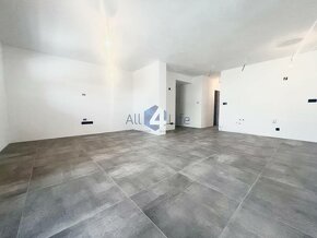 Na predaj 4iz. apartmánový byt 87,4m2 v ŠTANDARDE s 33,2m2 t - 4