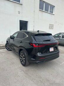 LEXUS  NX450h+/ pluh in/4x4 / kúp v SR - 4