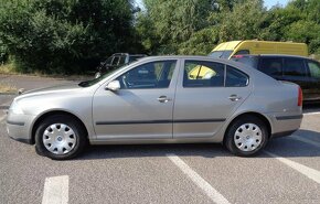 Škoda Octavia 1.6i Ambiente - 4