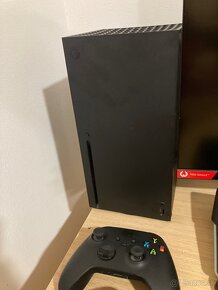 Xbox Series X - 4