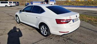 Superb 2.0 TDI automat - 4