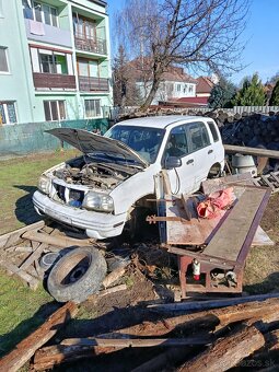 Suzuki Grand Vitara - 4