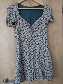 ZARA tmavozelené šaty s kvetovanou potlačou, NOVÉ - 4