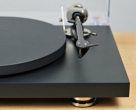 PRO-JECT DEBUT PRO se špičkovou přenoskou ORTOFON 2M BLACK - 4